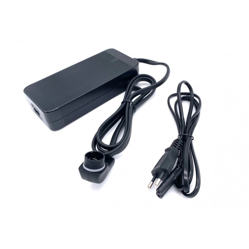 Cargador Haibike Simplo Para Bateria 630Wh 1 Cargador Haibike Simplo Para Bateria 630Wh